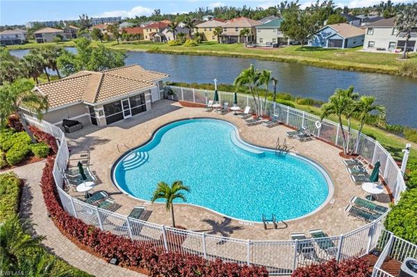 Heatherwood Lakes, 2088 Cape Heather Cir, Cape Coral, Florida 33991, image 2