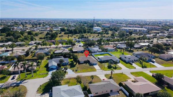 Cape Coral, 3827 4th Ave, Cape Coral, Florida 33904, image 1