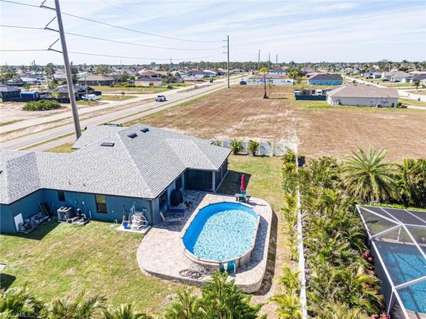 Cape Coral Residential, 2027 W Kismet Pkwy, Cape Coral, Florida 33993, image 1