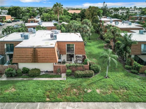 The Village Of Cedarbend, 5215 Cedarbend Dr #4, Fort Myers, Florida 33919, image 3
