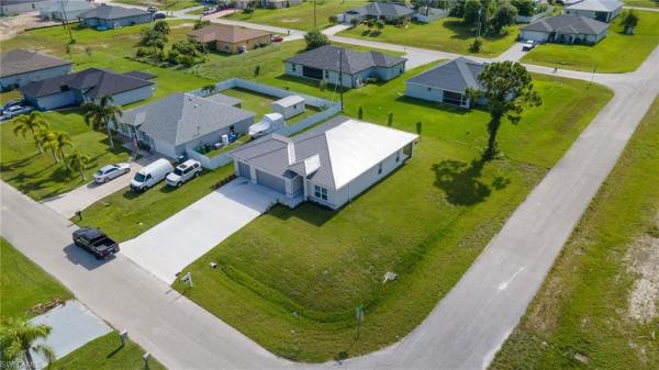 Cape Coral Residential, 102 24th Ter, Cape Coral, Florida 33993, image 2