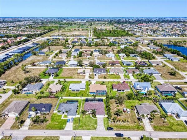 Cape Coral Residential, 2313 18th Ter, Cape Coral, Florida 33991, image 3