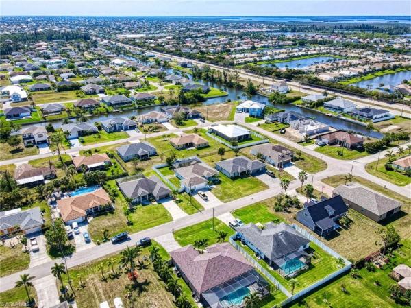 Cape Coral Residential, 2313 18th Ter, Cape Coral, Florida 33991, image 1