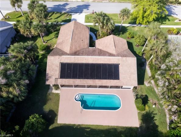 River Reach, 2394 Outrigger Ln, Naples, Florida 34104, image 1