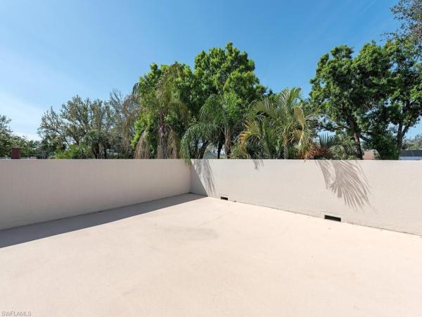 The Courtyards At Quail Woods, 4504 Court Way #23D, Naples, Florida 34109, image 2