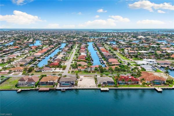Marco Beach, 372 Lamplighter Dr, Marco Island, Florida 34145, image 2