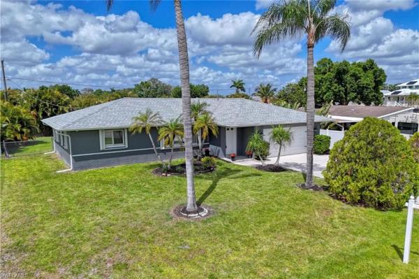 Fort Myers Shores, 2143 Tropic Ave, Fort Myers, Florida 33905, image 1