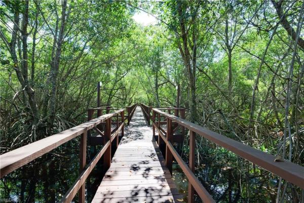 Foxmoor Village, 5731 Foxlake Dr #8, North Fort Myers, Florida 33917, image 3