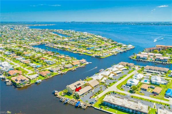 Vista Pointe, 1903 40th Ter #104, Cape Coral, Florida 33904, image 2