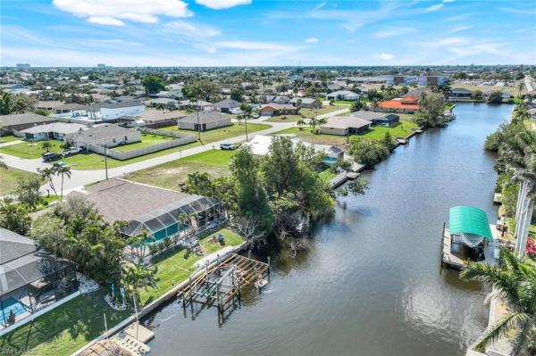 Cape Coral Residential, 111 35th Ter, Cape Coral, Florida 33914, image 2