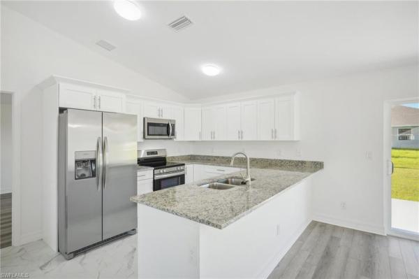 Cape Coral Residential, 51 31st Ter, Cape Coral, Florida 33909, image 1