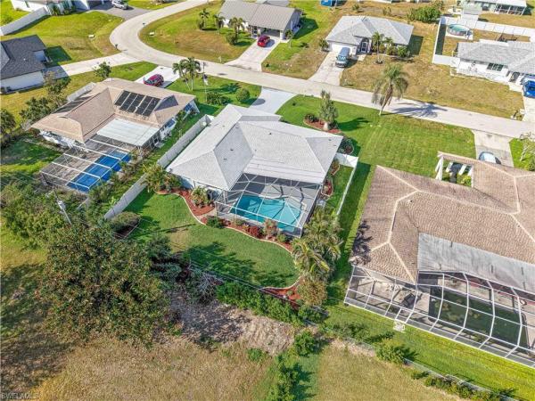 Cape Coral Residential, 1210 27th Ter, Cape Coral, Florida 33904, image 3