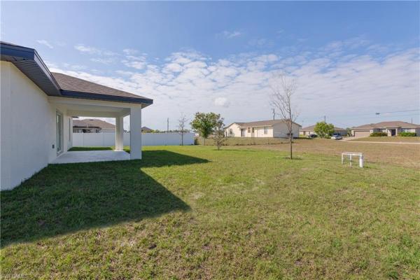 Cape Coral Residential, 651 29th Ter, Cape Coral, Florida 33993, image 3
