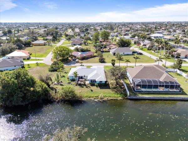 Cape Coral Residential, 105 12th Ter, Cape Coral, Florida 33991, image 3