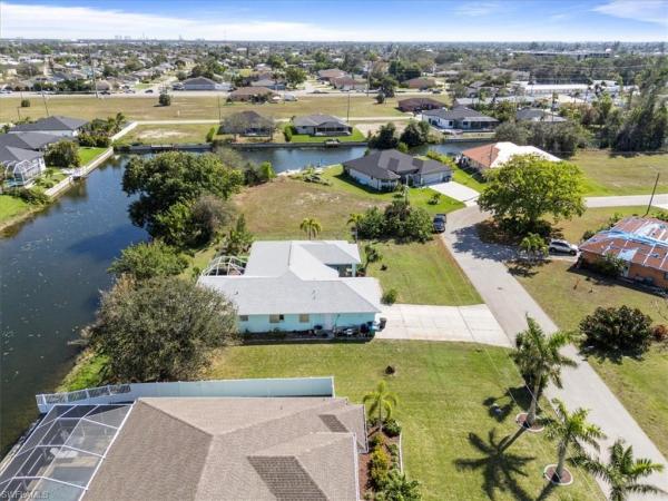 Cape Coral Residential, 105 12th Ter, Cape Coral, Florida 33991, image 2