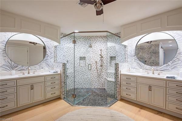 Le Parc At Park Shore, 4951 N Gulf Shore Blvd #1801, Naples, Florida 34103, image 1