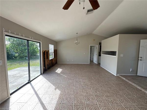 Cape Coral Residential, 2821 4th Pl, Cape Coral, Florida 33909, image 2
