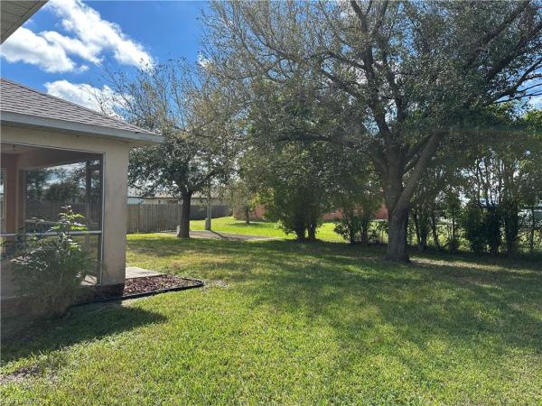 Cape Coral Residential, 1716 6th Pl, Cape Coral, Florida 33909, image 2