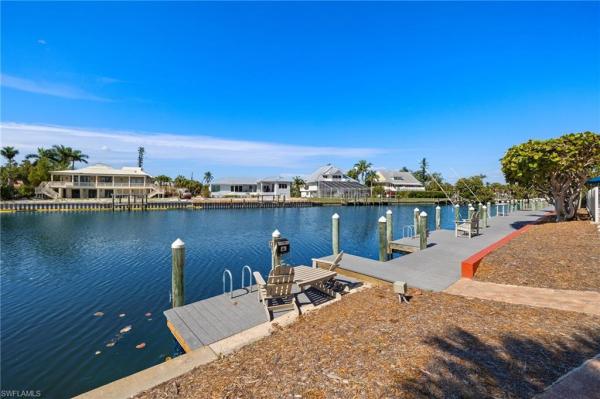 Sanibel Moorings, 845 Gulf Dr #232, Sanibel, Florida 33957, image 2
