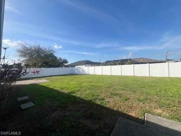 Cape Coral Residential, 1405 13th Ter, Cape Coral, Florida 33990, image 3