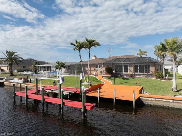 Cape Coral Residential, 4627 5th Pl, Cape Coral, Florida 33914, image 3