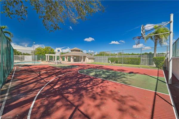 19350 Devonwood Cir, Fort Myers, Florida 33967, image 1