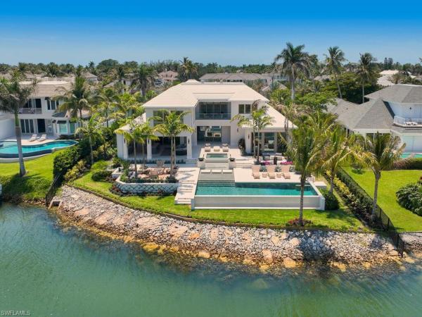 Port Royal, 3233 Gin Ln, Naples, Florida 34102, image 2