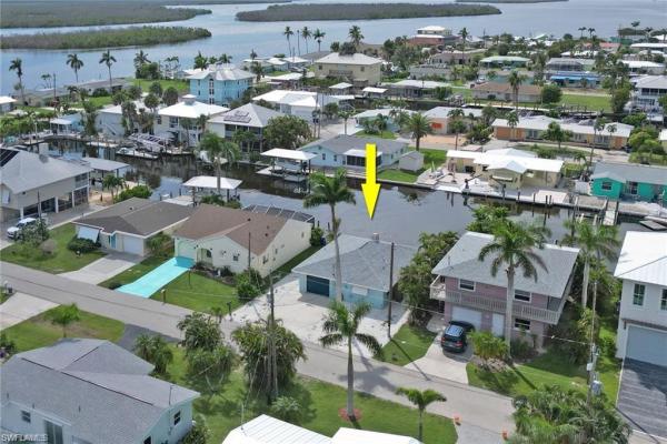 Island Harbors, 2686 Clyde St, Matlacha, Florida 33993, image 2