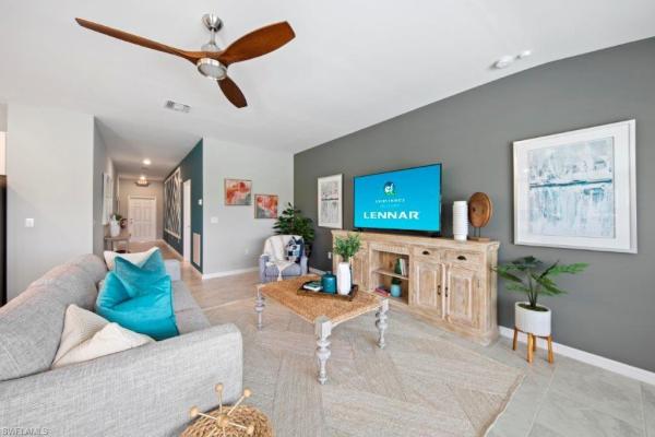 1204 13th Ter, Cape Coral, Florida 33909, image 3