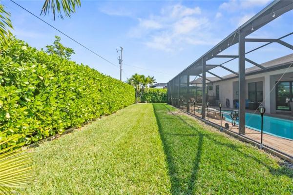 Cape Coral Residential, 1811 40th Ter, Cape Coral, Florida 33914, image 2