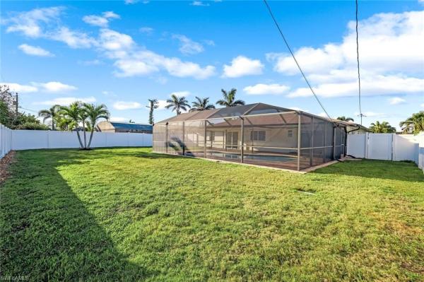 Cape Coral Residential, 240 43rd Ter, Cape Coral, Florida 33904, image 2