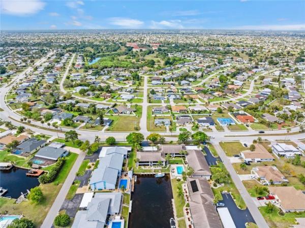 Katova Winds, 3935 Country Club Blvd #20, Cape Coral, Florida 33904, image 1