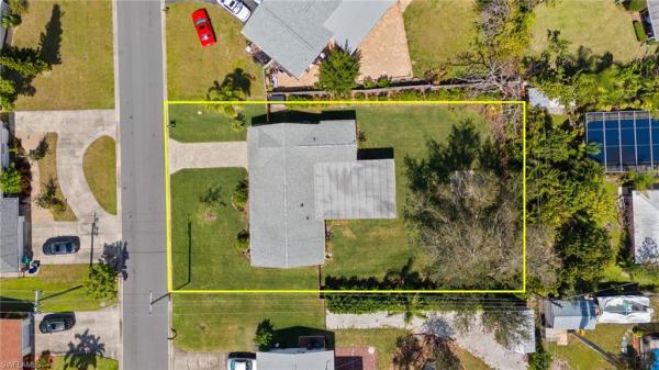 McGregor Gardens, 6304 S Saint Andrews Cir, Fort Myers, Florida 33919, image 1