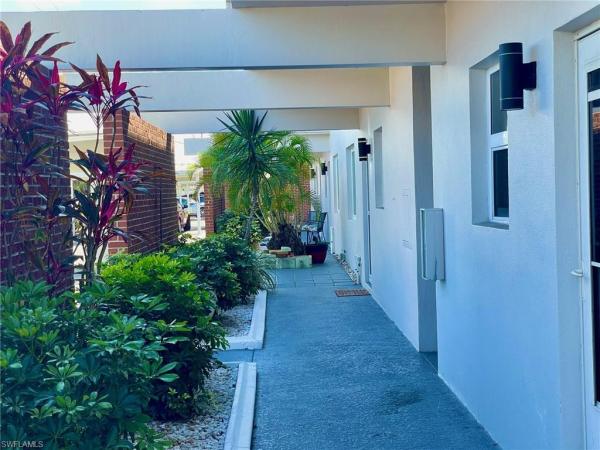 Watergate, 632 Victoria Dr #108, Cape Coral, Florida 33904, image 1