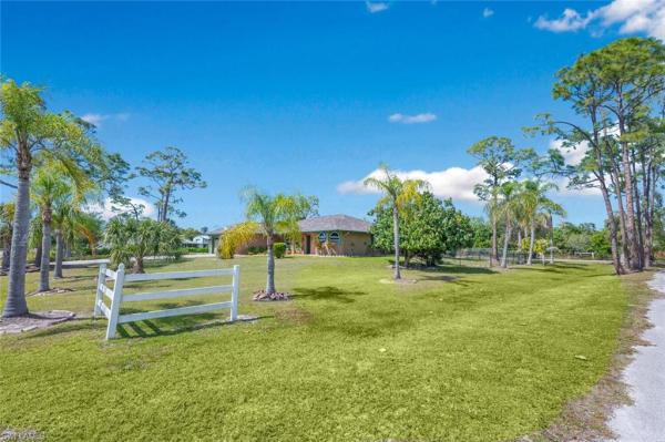 Helfenstein Estates, 10451 Morningside Ln, Bonita Springs, Florida 34135, image 1