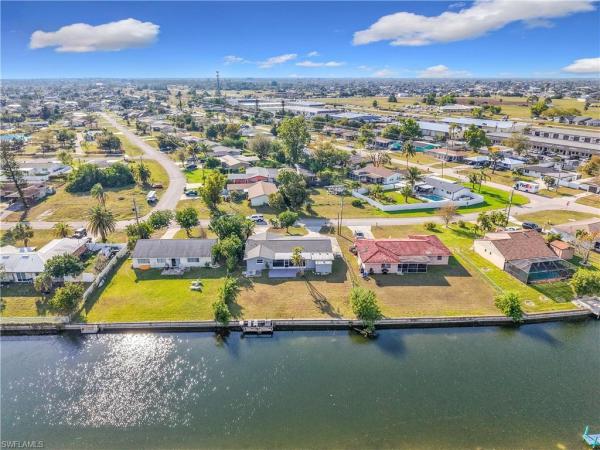Cape Coral Residential, 405 11th Pl, Cape Coral, Florida 33909, image 1