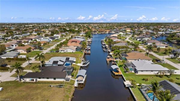 Cape Coral Residential, 2305 19th Ave, Cape Coral, Florida 33990, image 3