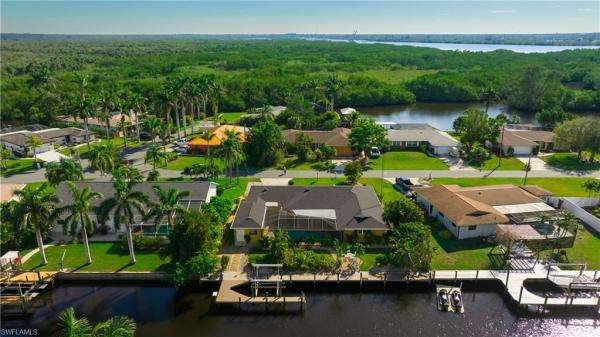 Yacht Club Colony, 2205 Channel Way, North Fort Myers, Florida 33917, image 1