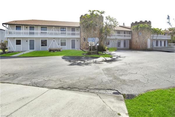 10022 Oxfordshire Ln #206, Fort Myers, Florida 33908, image 1