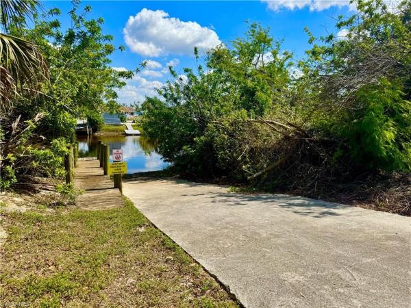 Timberwood Village, 6074 Timberwood Cir #319, Fort Myers, Florida 33908, image 1