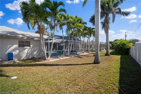 Cape Coral Residential, 1510 43rd Ter, Cape Coral, Florida 33914, image 2