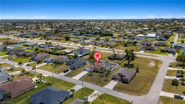 Cape Coral Residential, 1818 15th Ter, Cape Coral, Florida 33991, image 3