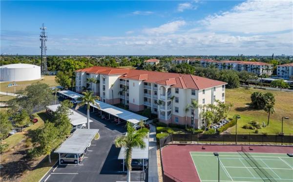Clubhouse Villas, 4017 Palm Tree Blvd #102, Cape Coral, Florida 33904, image 2