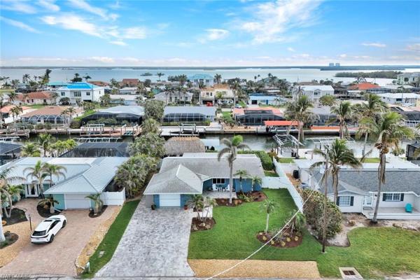 Fairview Isles, 13 Sunview Blvd, Fort Myers Beach, Florida 33931, image 3