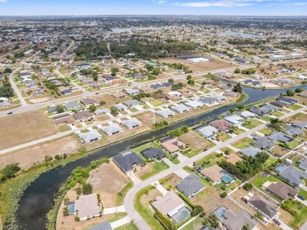 Cape Coral Residential, 509 8th Ct, Cape Coral, Florida 33991, image 2
