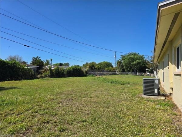 Lehigh Acres Residential, 400 W Jersey Rd, Lehigh Acres, Florida 33936, image 1
