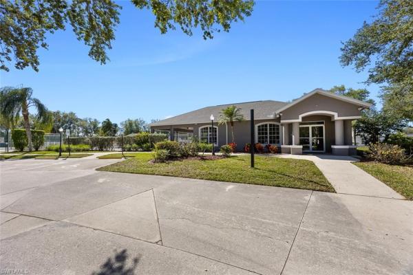 Oakmont At The Lakes At Three Oaks, 17829 Oakmont Ridge Cir, Fort Myers, Florida 33967, image 2