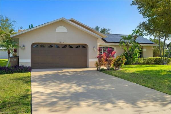 Cape Coral Residential, 1205 12th Ln, Cape Coral, Florida 33990, image 1