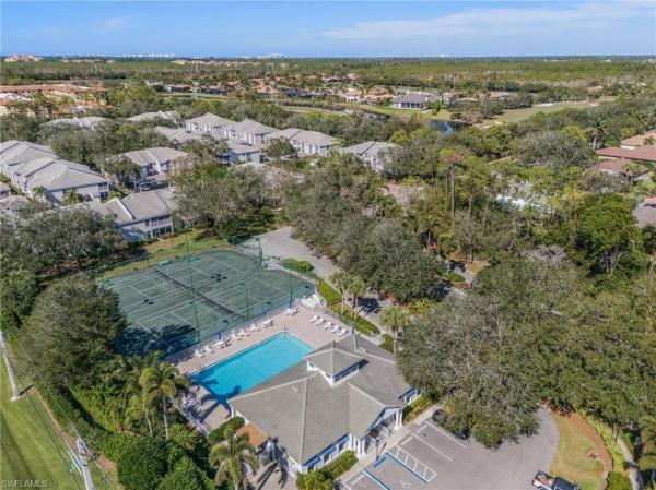 Fieldstone Village, 3785 Fieldstone Blvd #2, Naples, Florida 34109, image 2