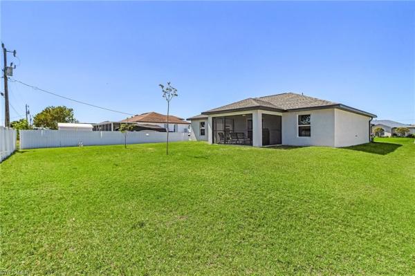 Cape Coral Residential, 627 17th Ave, Cape Coral, Florida 33993, image 3